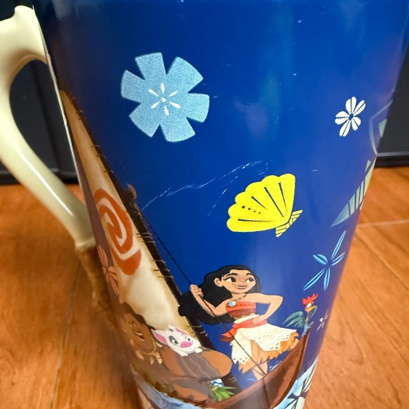 Disney Moana Maui Fish Hook 14 oz Mug - Picture 7 of 8